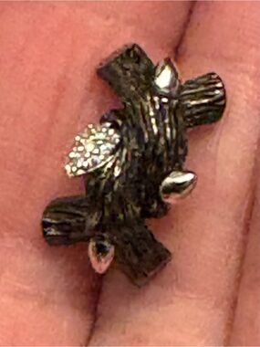 Stephen Dweck ONE Fortuna black &  sterling silver Diamond stud earring